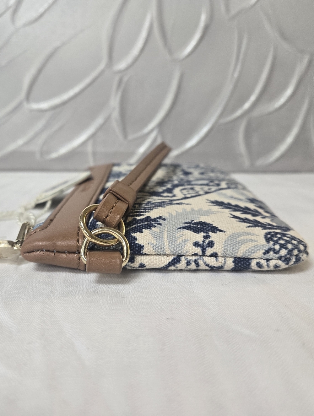 Peeples Song Park Palms Grab-N-Go Wristlet By SPARTINA 449 - Picture 5 of 11